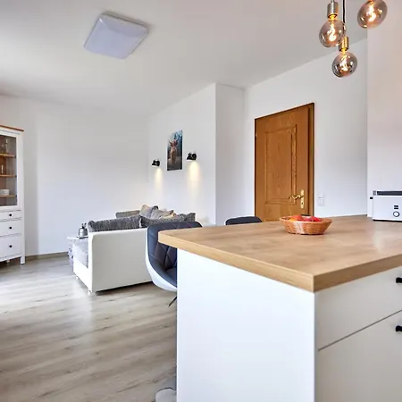 Heimatliebe شقة *